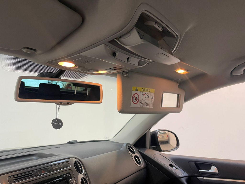 Volkswagen Tiguan Preto