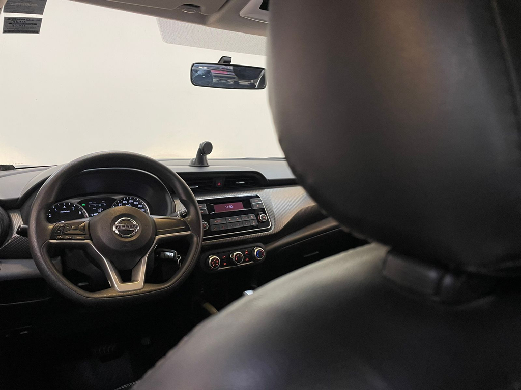 Nissan Kicks Cinza