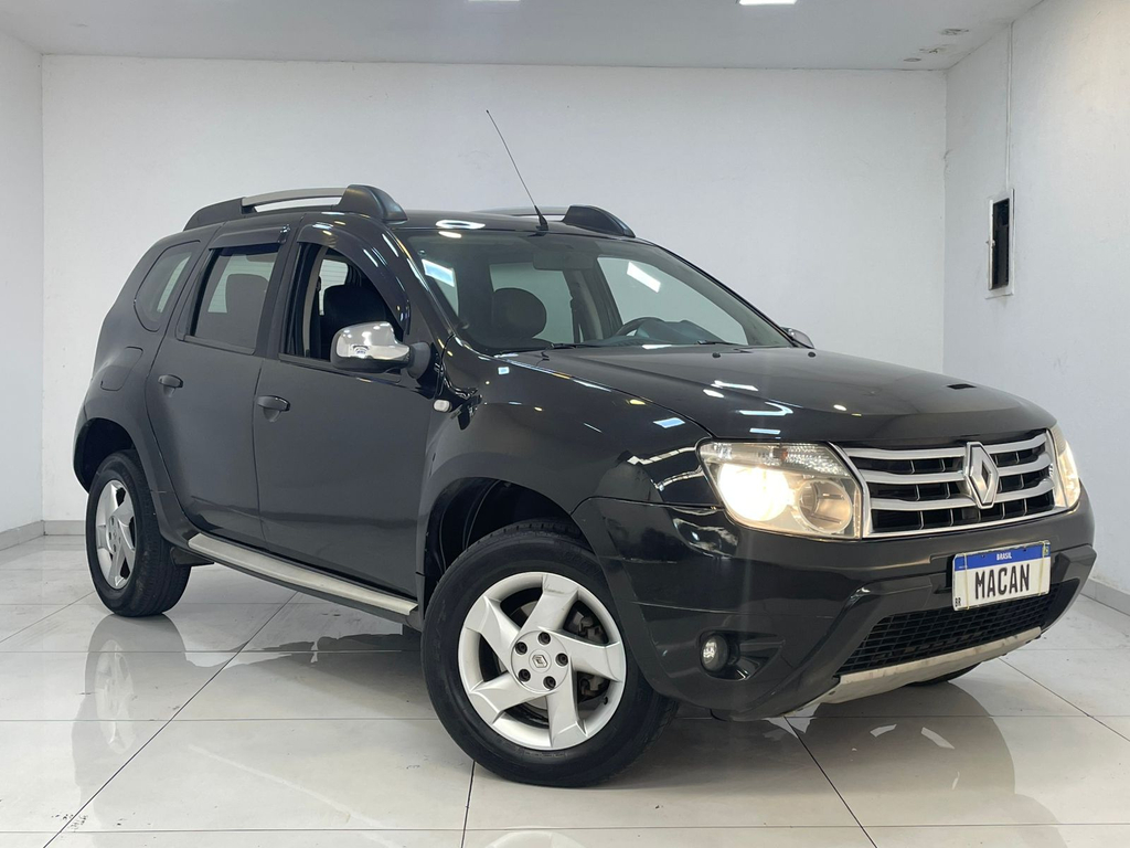 Renault Duster Preto