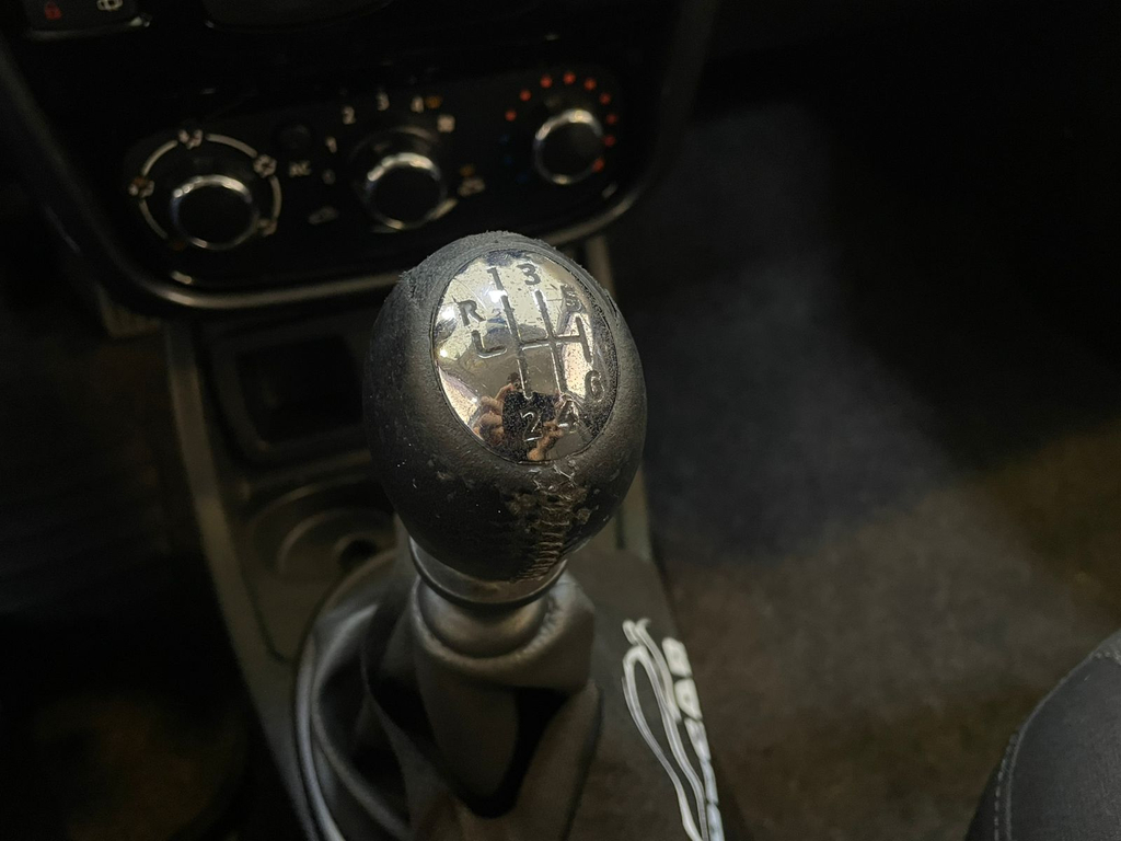 Renault Duster Branco