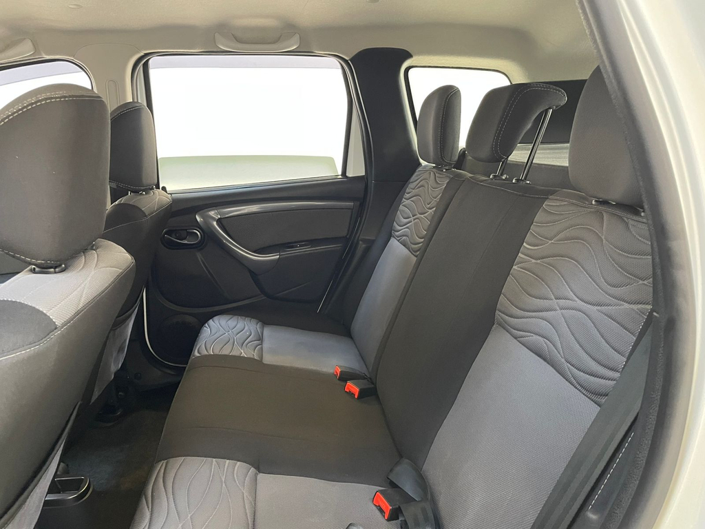 Renault Duster Branco