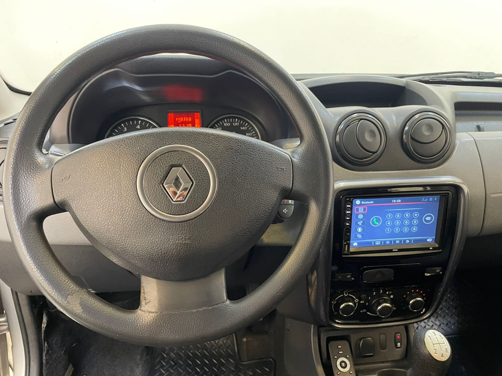 Renault Duster Prata