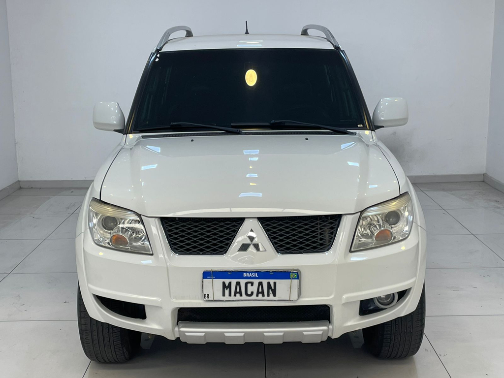 Mitsubishi Pajero Branco
