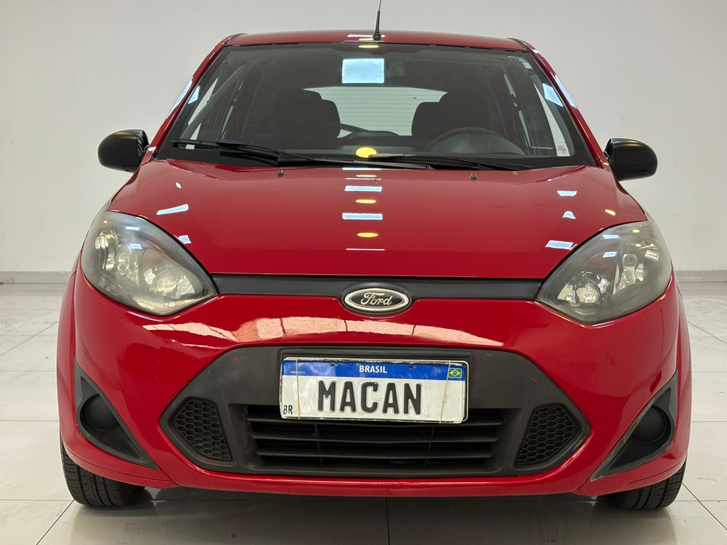 Ford Fiesta Hatch Vermelho