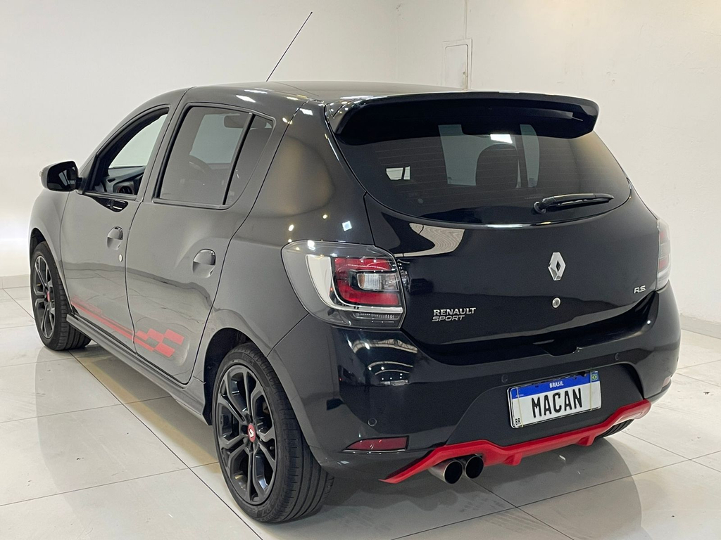 Renault Sandero Preto