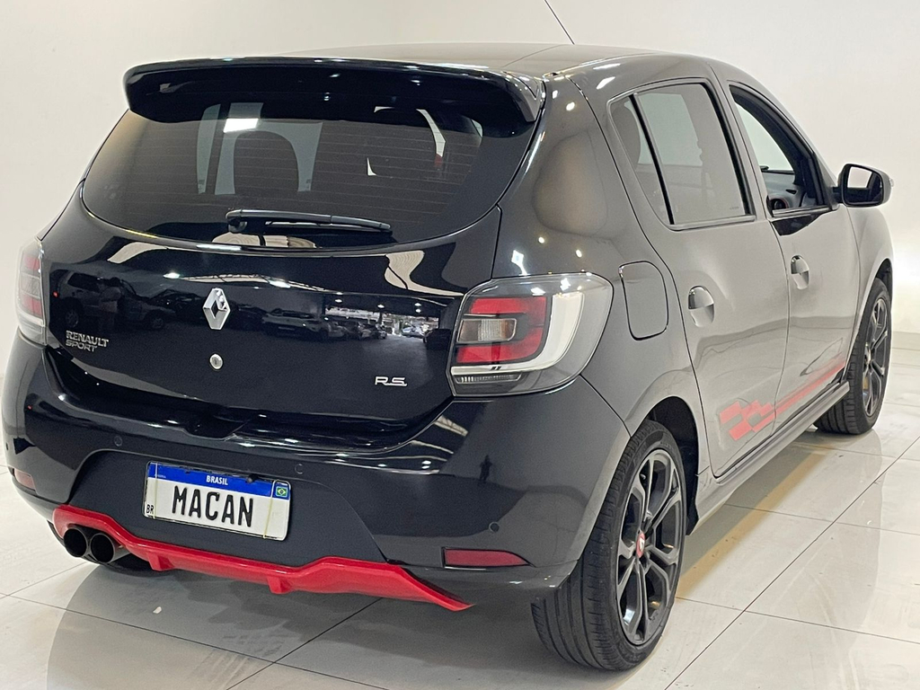 Renault Sandero Preto