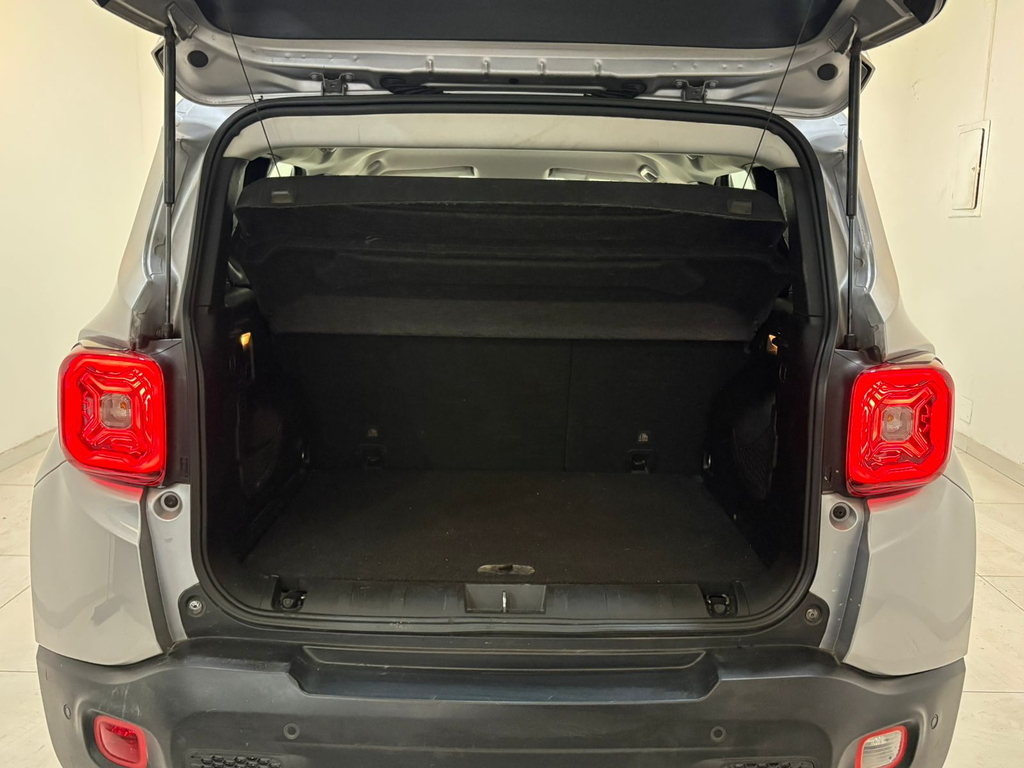 Jeep Renegade Prata