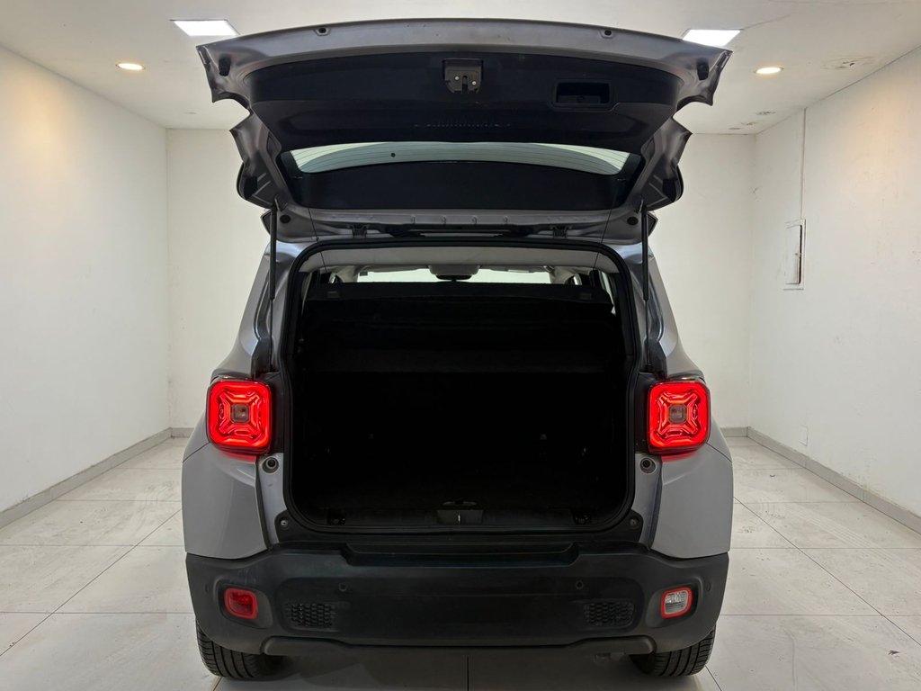 Jeep Renegade Prata