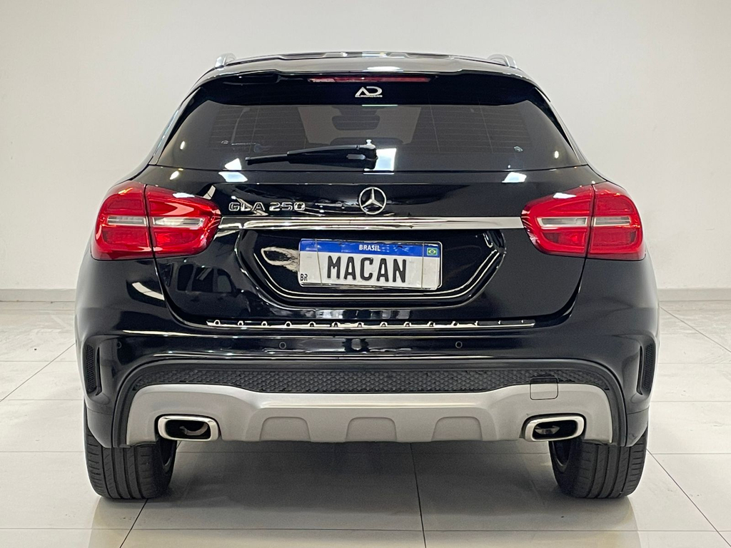 Mercedes Benz GLA-250 Preto