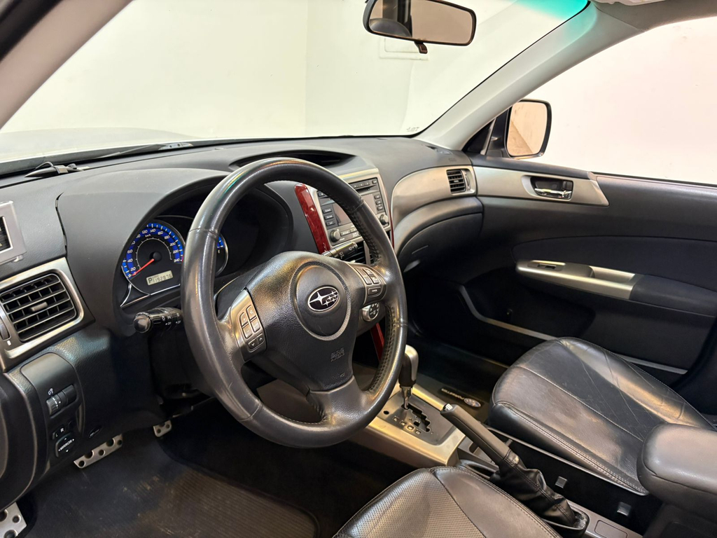 Subaru Forester Prata