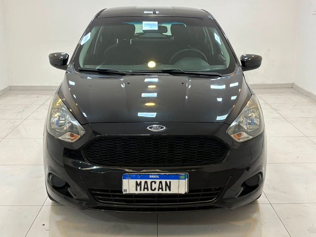 Ford Ka+ Preto