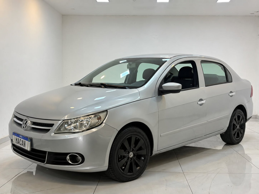 Volkswagen Voyage Prata