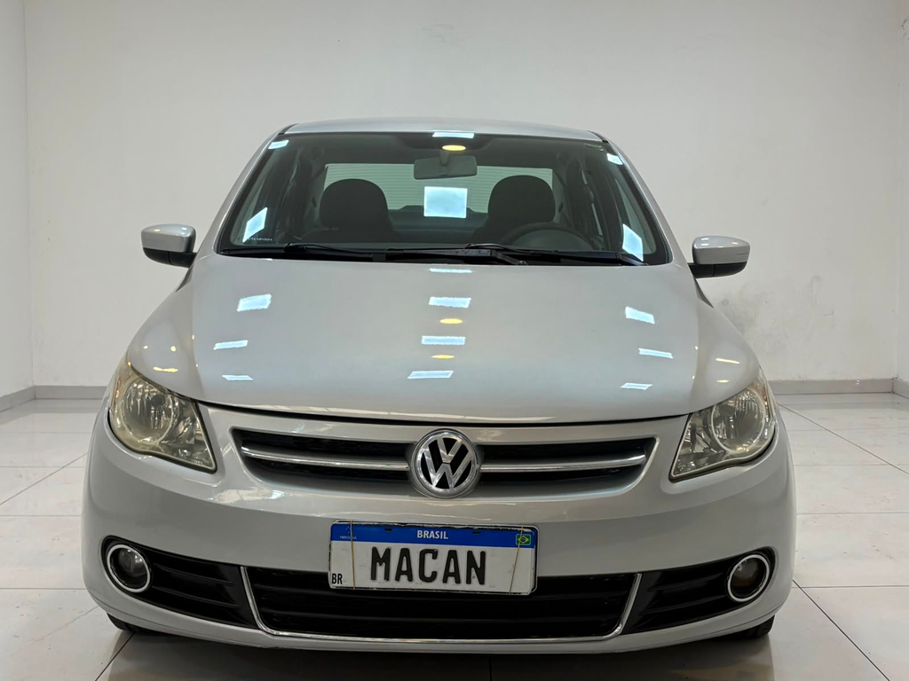Volkswagen Voyage Prata