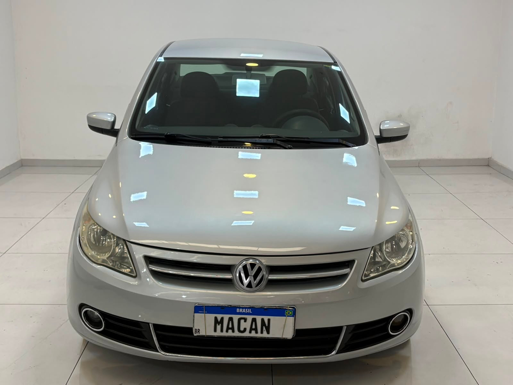 Volkswagen Voyage Prata