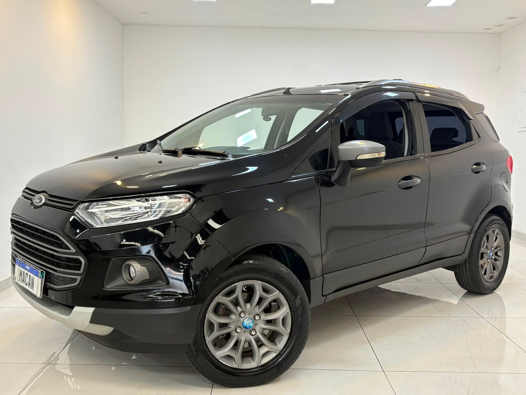 Ford EcoSport Preto