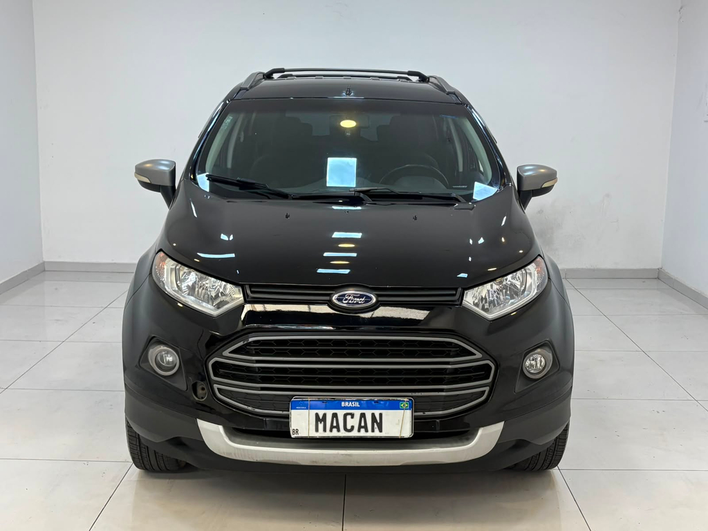 Ford EcoSport Preto
