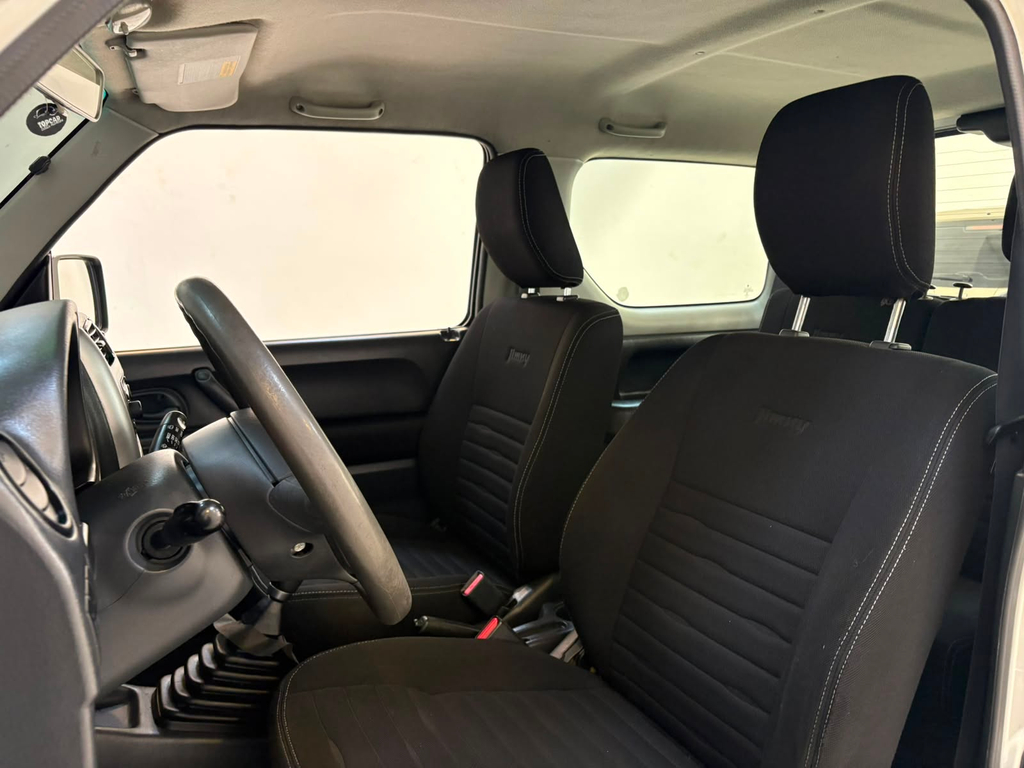 Suzuki Jimny Prata