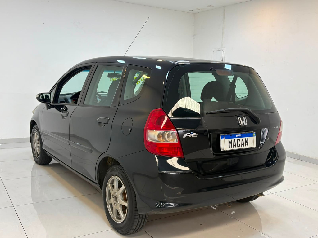 Honda Fit Preto