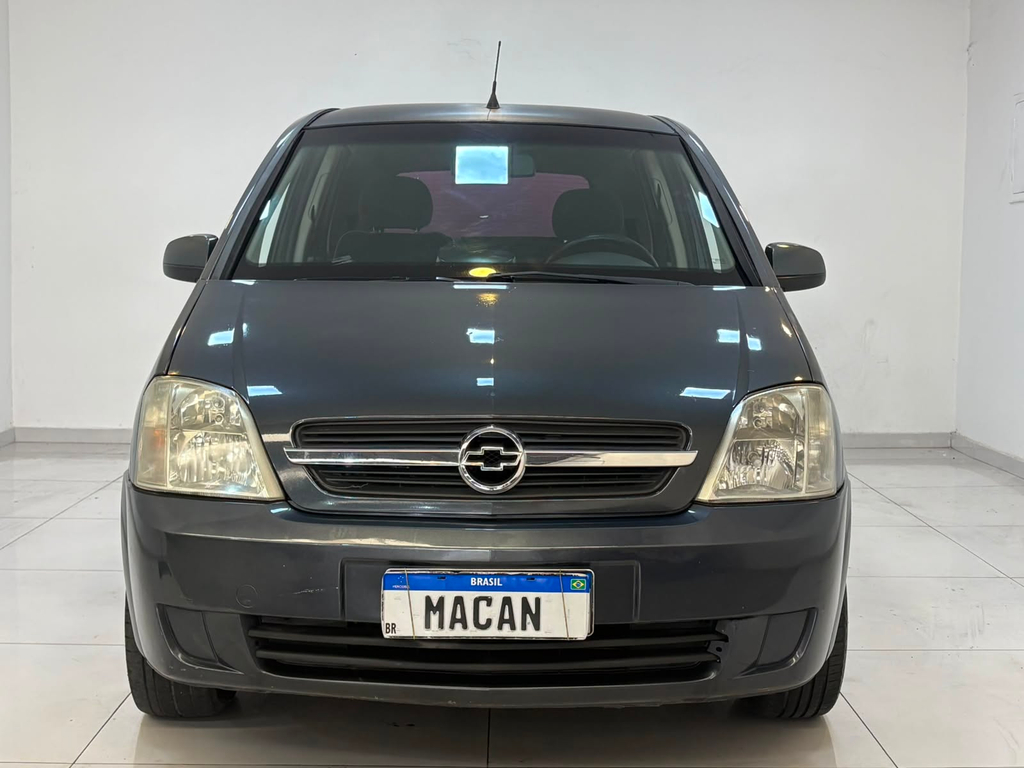 Chevrolet Meriva Cinza