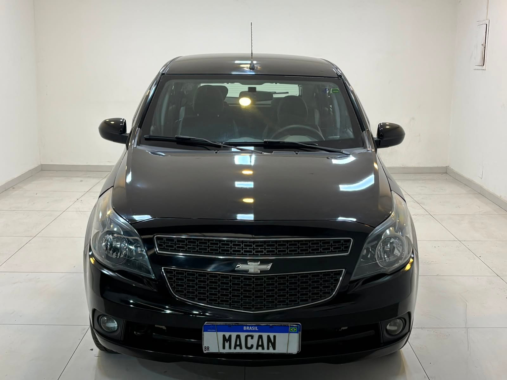 Chevrolet Agile Preto
