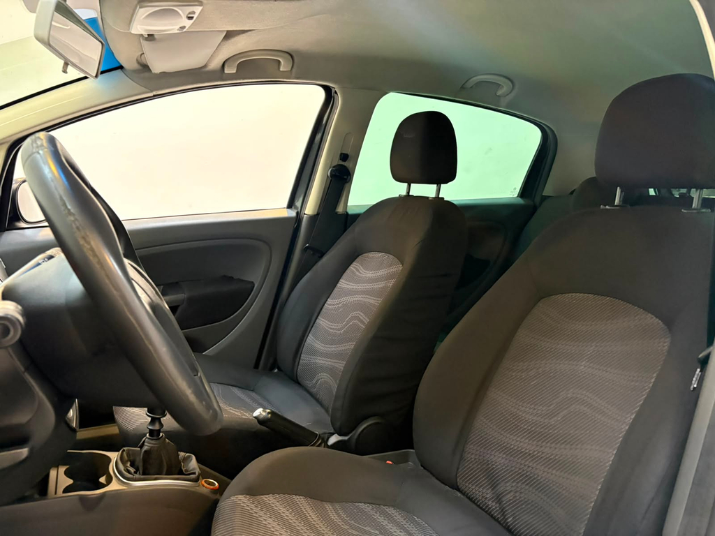 Fiat Punto Cinza