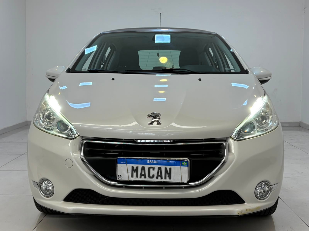 Peugeot 208 Branco
