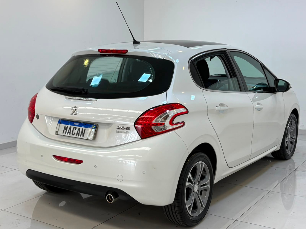 Peugeot 208 Branco