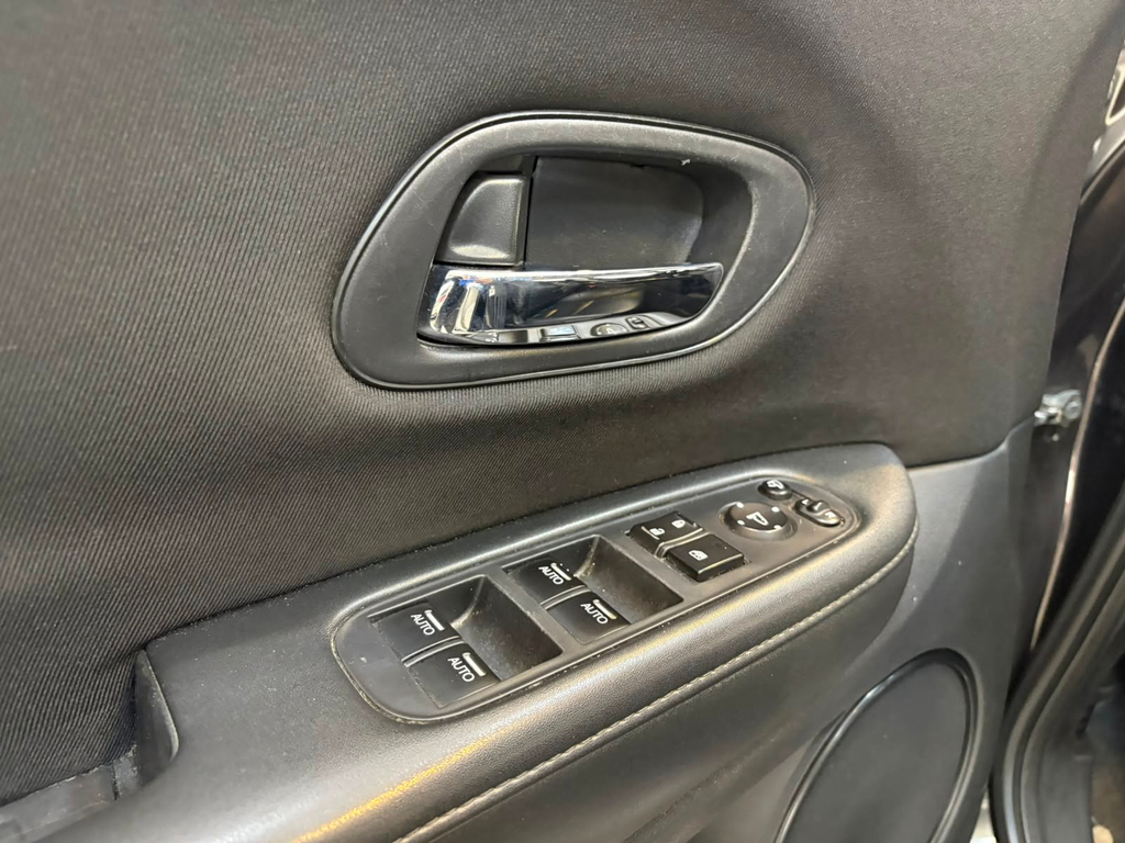 Honda HR-V Marrom