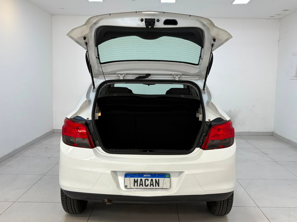 Chevrolet Onix Branco
