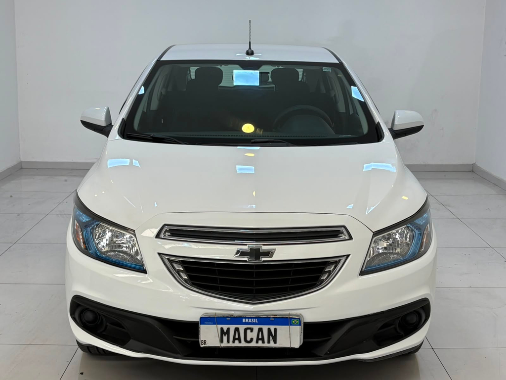 Chevrolet Onix Branco