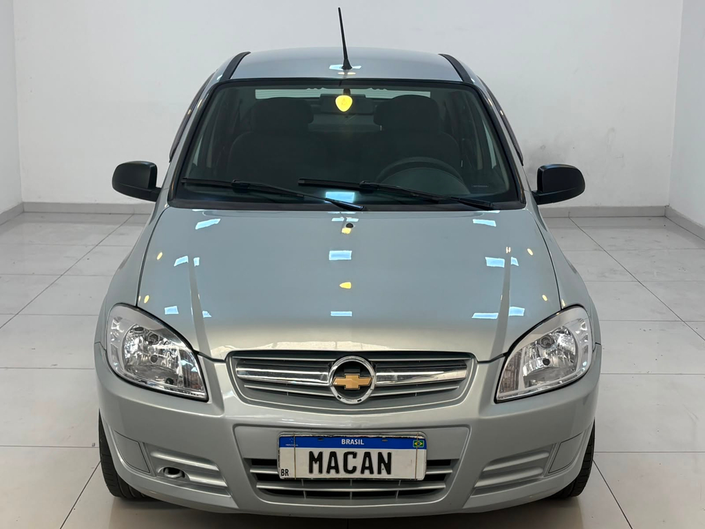 Chevrolet Prisma Prata