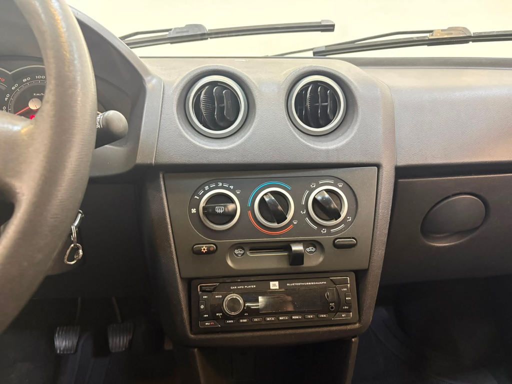 Chevrolet Prisma Prata