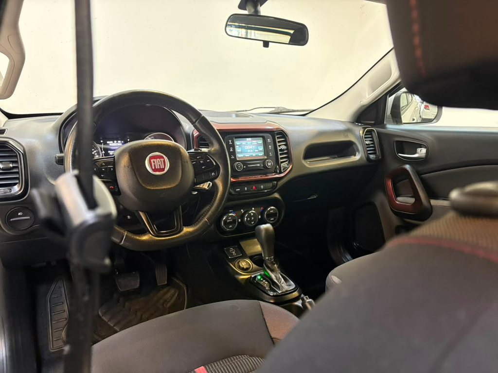 Fiat Toro Prata