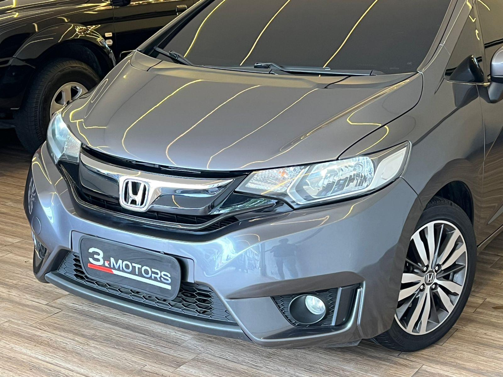 Honda Fit Cinza