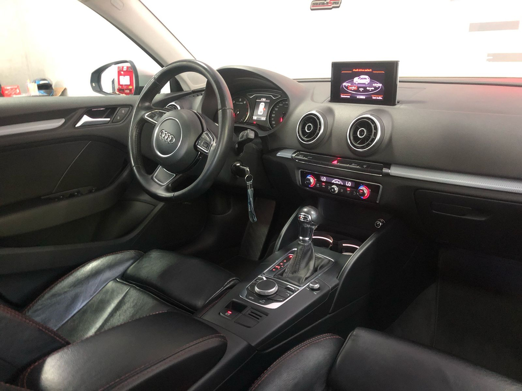 Audi A3 Azul