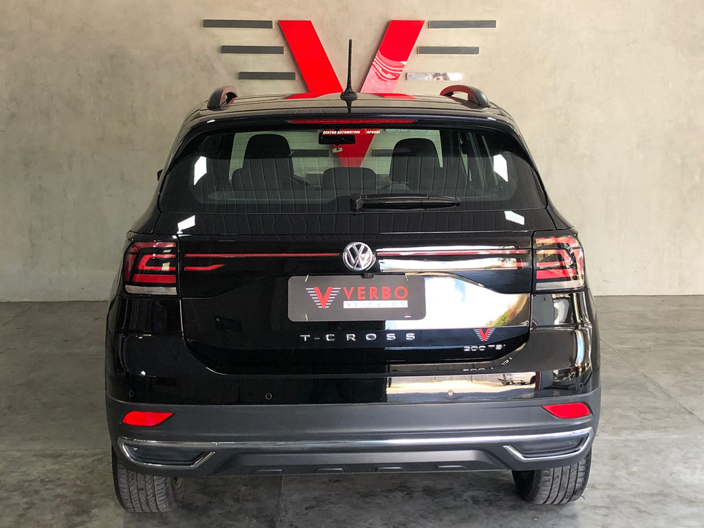 Volkswagen T-Cross Preto