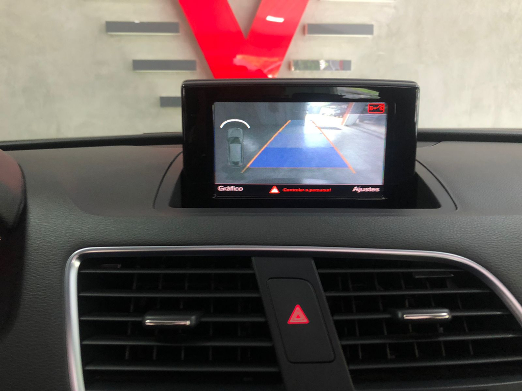 Audi Q3 Preto