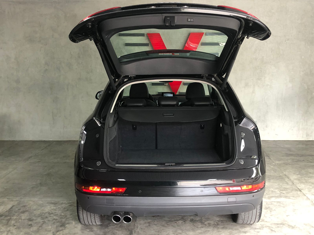 Audi Q3 Preto