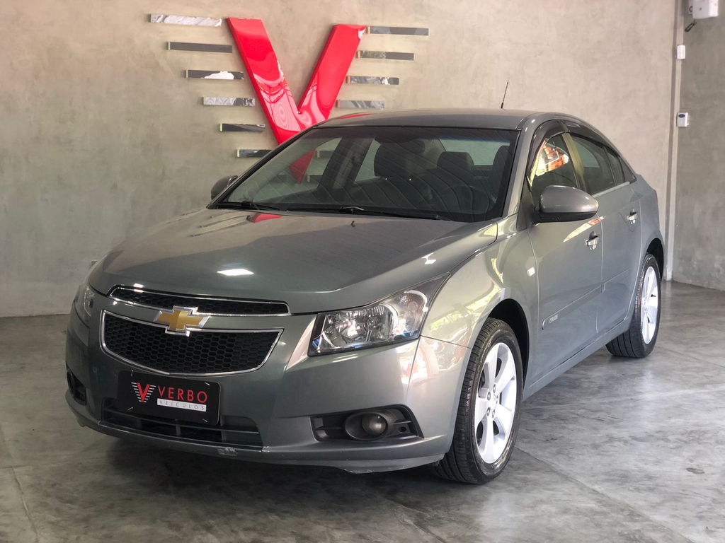 Chevrolet Cruze Cinza