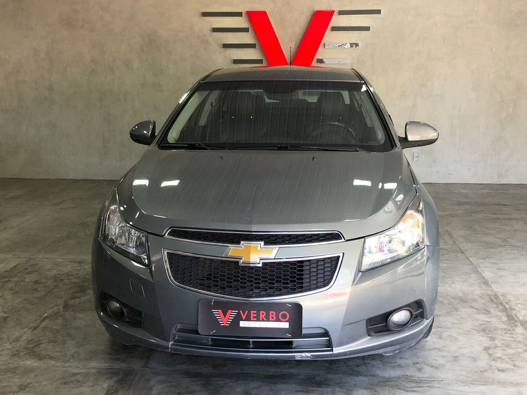 Chevrolet Cruze Cinza