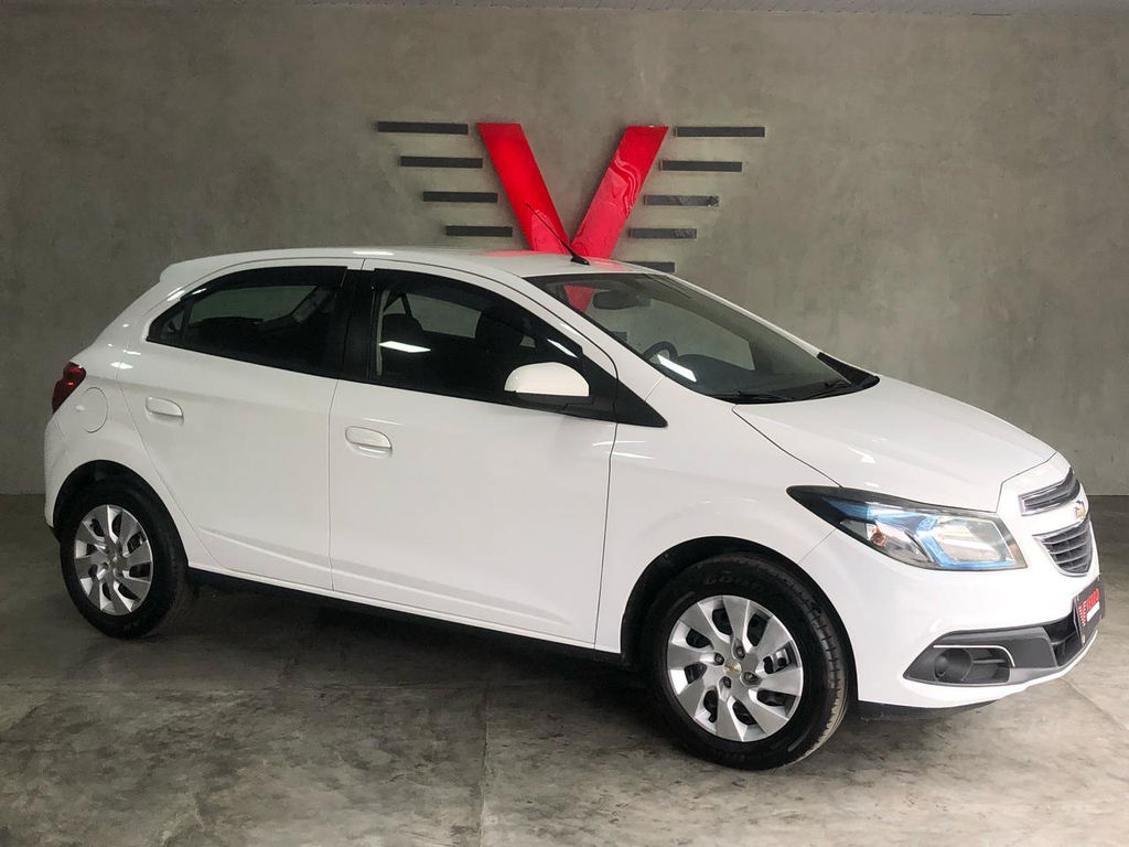 Chevrolet Onix Branco