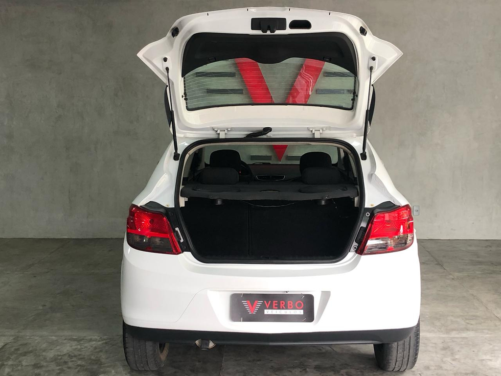 Chevrolet Onix Branco