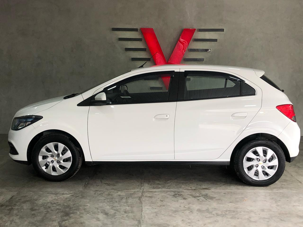 Chevrolet Onix Branco