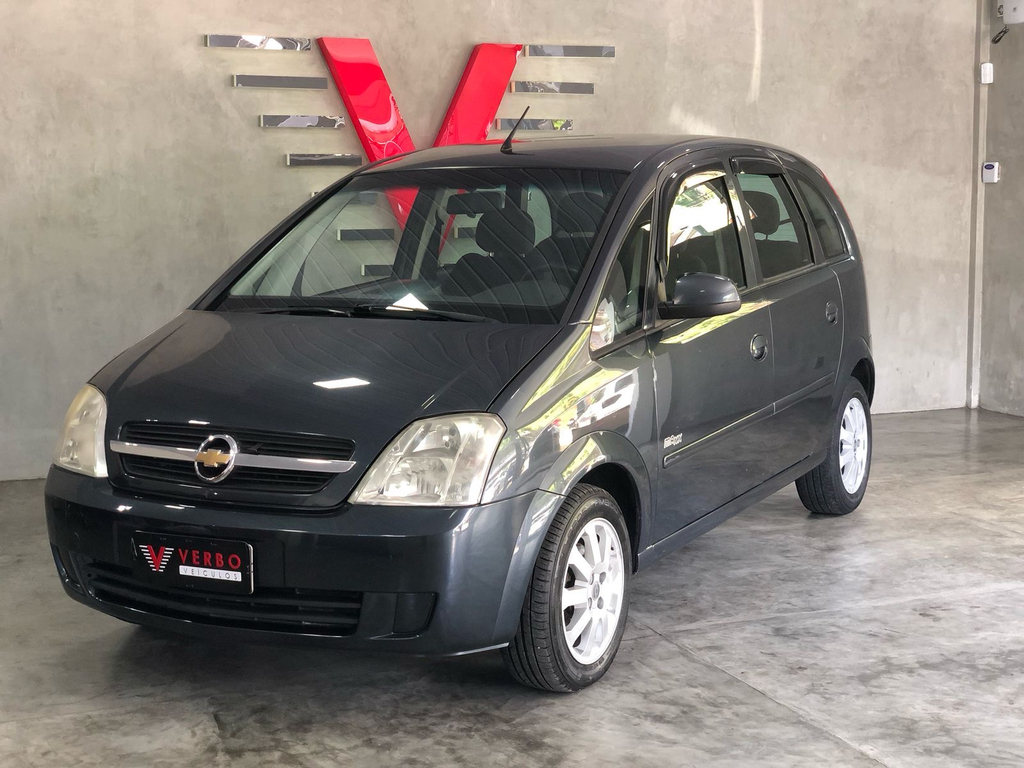Chevrolet Meriva Cinza