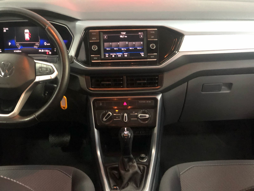 Volkswagen T-Cross Prata