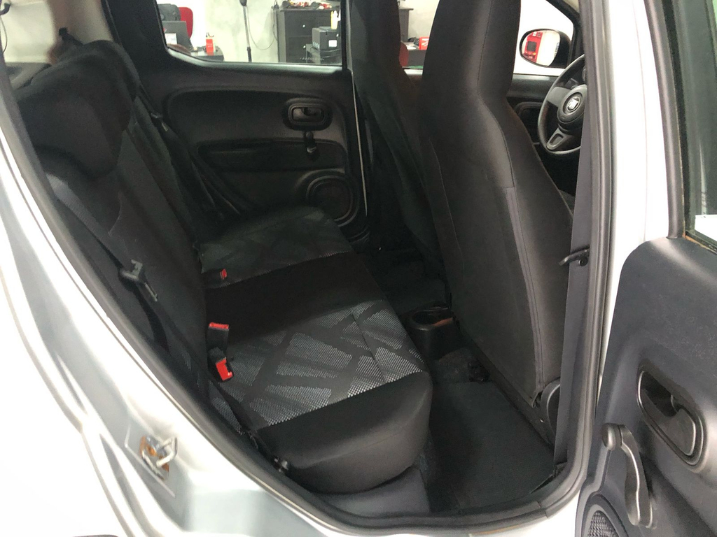 Fiat Mobi Branco