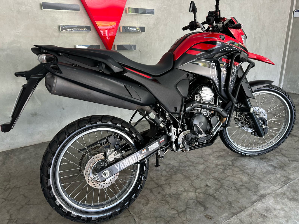Yamaha XTZ Vermelho