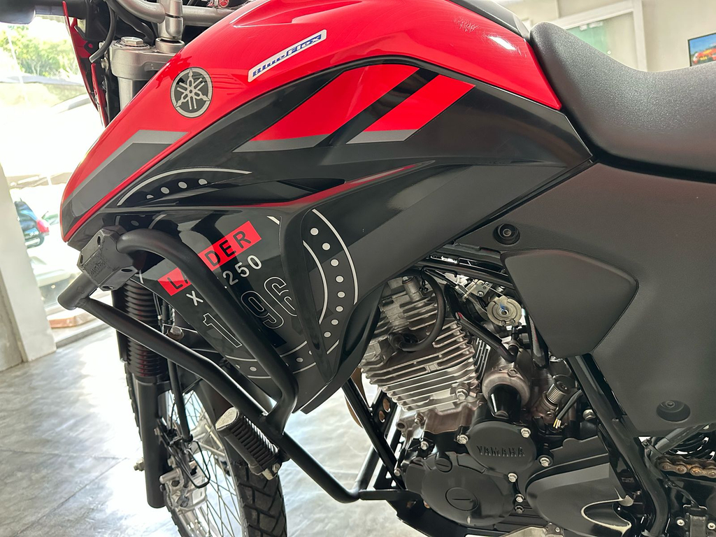 Yamaha XTZ Vermelho