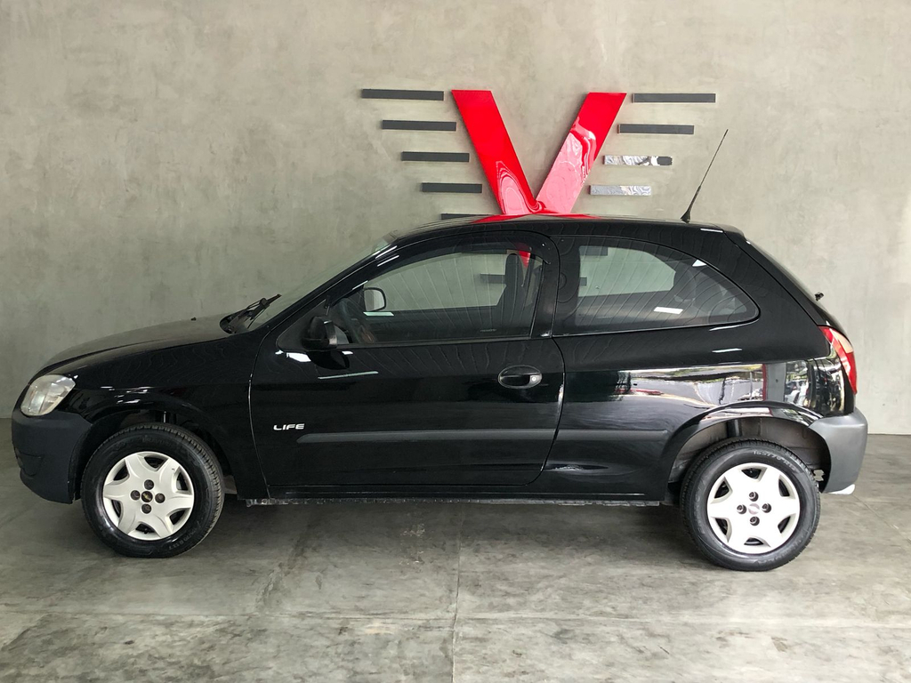 Chevrolet Celta Preto