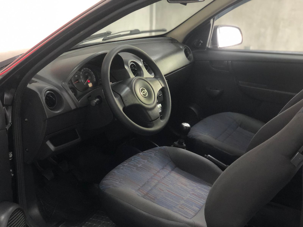 Chevrolet Celta Preto